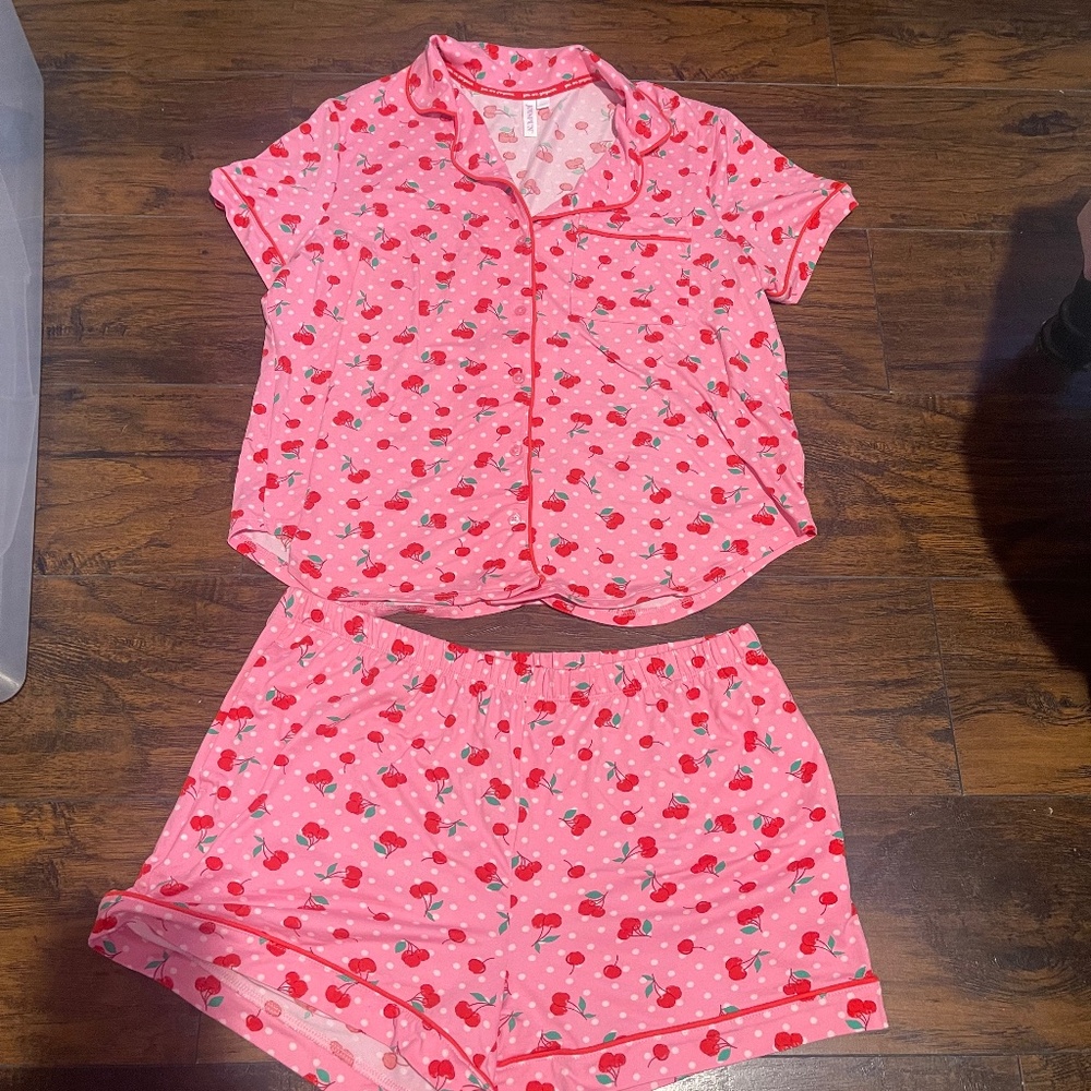 listing-status-banner